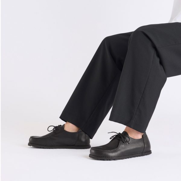 Utti Lace Black Grained Leather